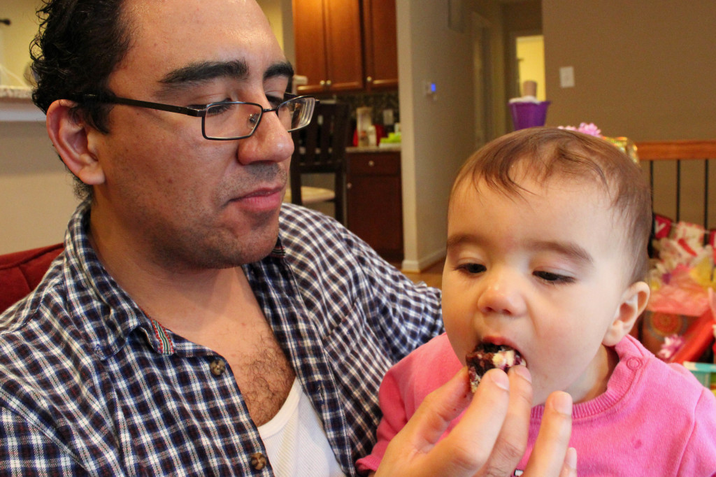 eating_cake_with_Daddy
